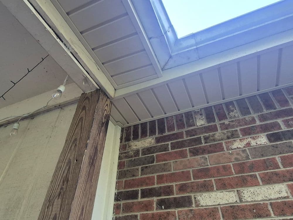 Gutter Replacement Done Right on a Memphis Brick Home