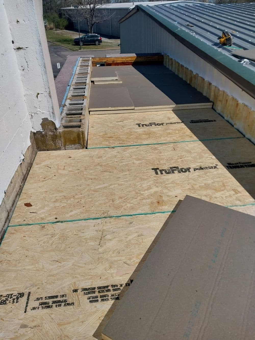 Gallery photos for Metal Roofing and Flat Roof Waterproofing Projects in Clarksville TN: Image #12