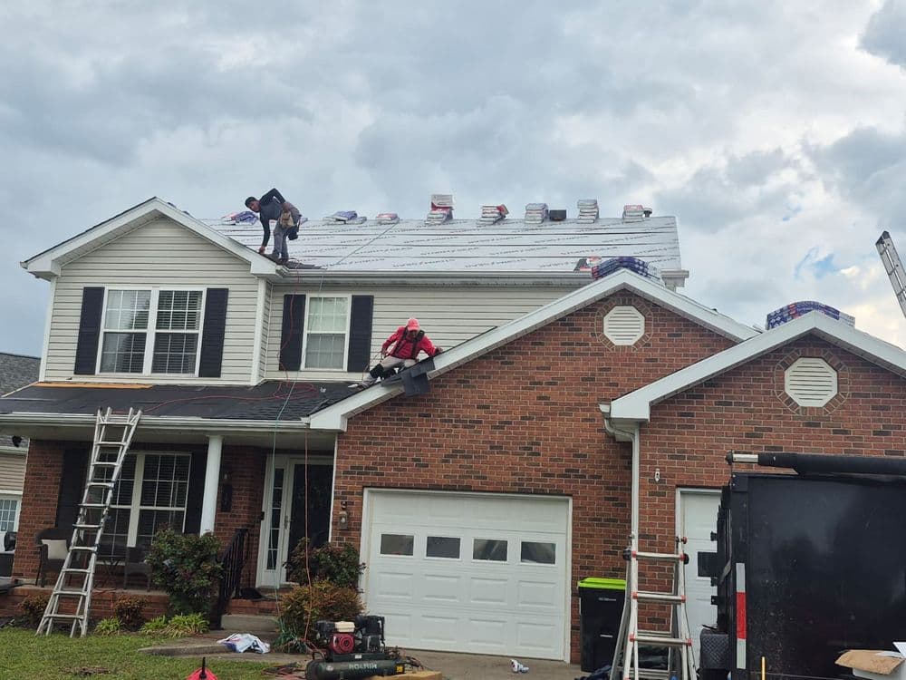 Project Full Roof Replacement With GAF Timberline HDZ Shingles in Clarksville, TN image