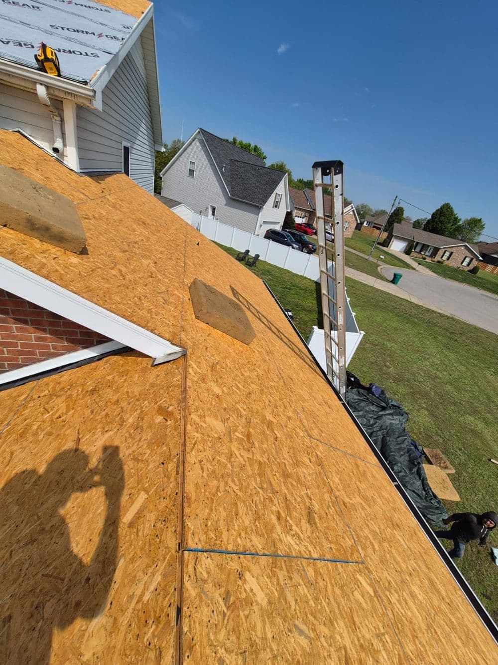 Gallery photos for Full Roof Replacement With GAF Timberline HDZ Shingles in Clarksville, TN: Image #3