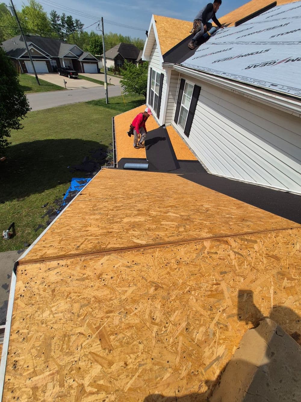 Gallery photos for Full Roof Replacement With GAF Timberline HDZ Shingles in Clarksville, TN: Image #4